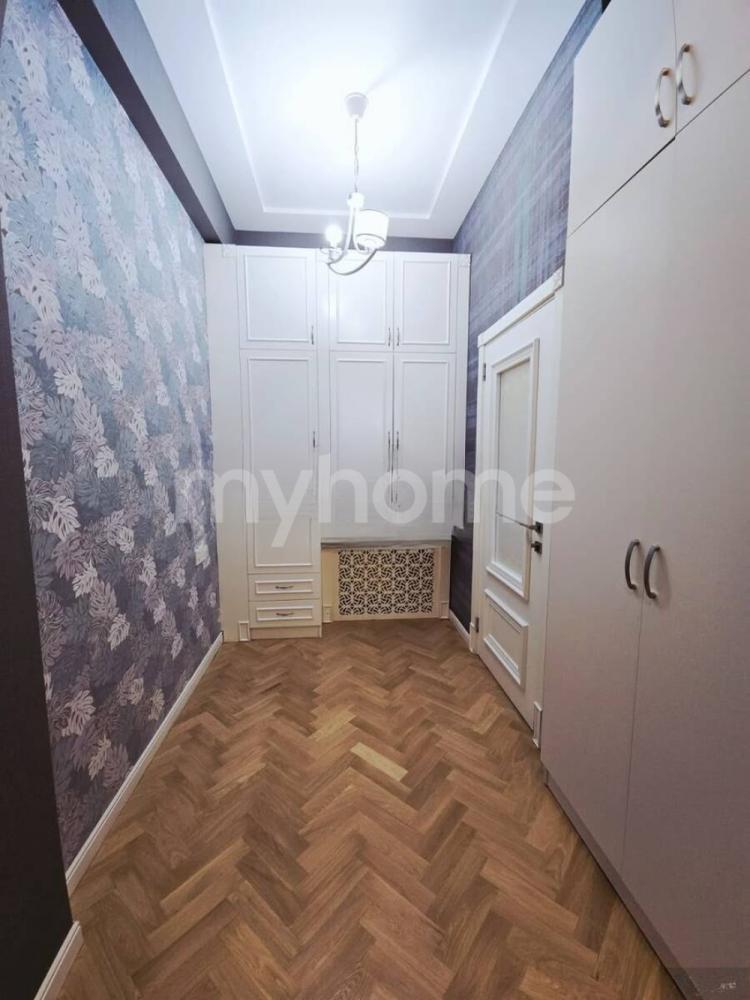  Xətai qəsəbəsində 96m² mənzil kirayə verilir