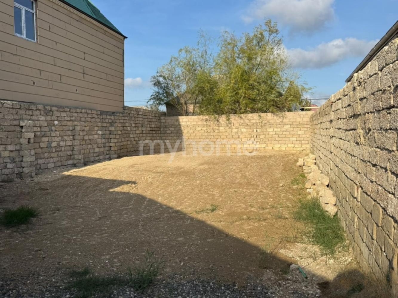 Nardaran qəsəbəsində torpaq satılır