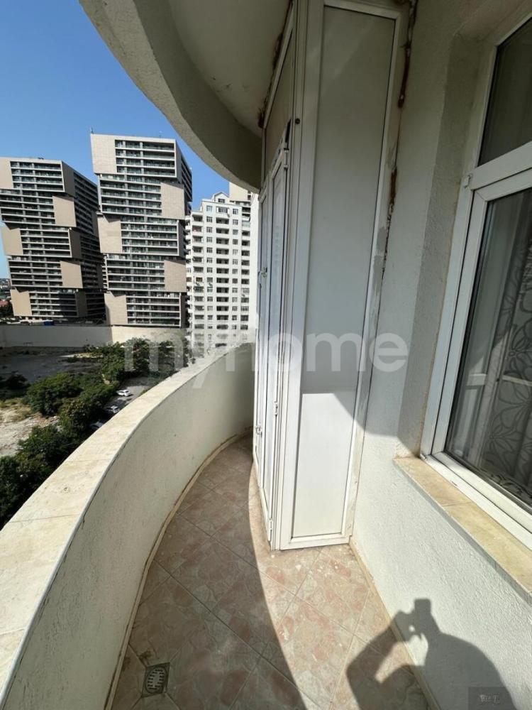  Bakı şəhərində 105m² mənzil kirayə verilir