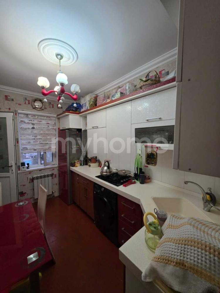  Sumqayıt şəhərində 60m² mənzil satılır