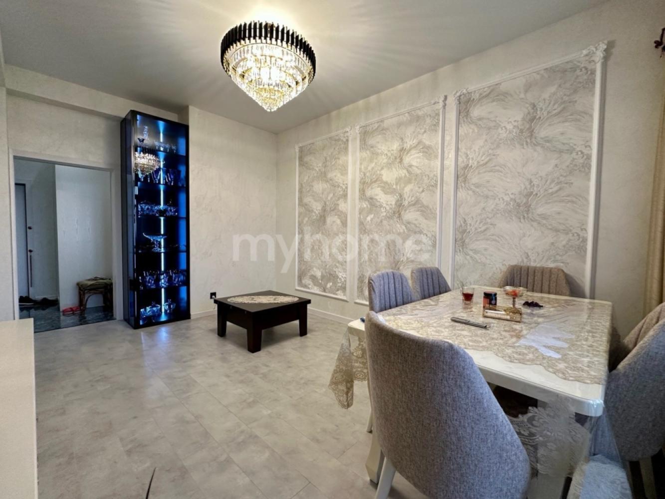  Bakı şəhərində 63m² mənzil satılır
