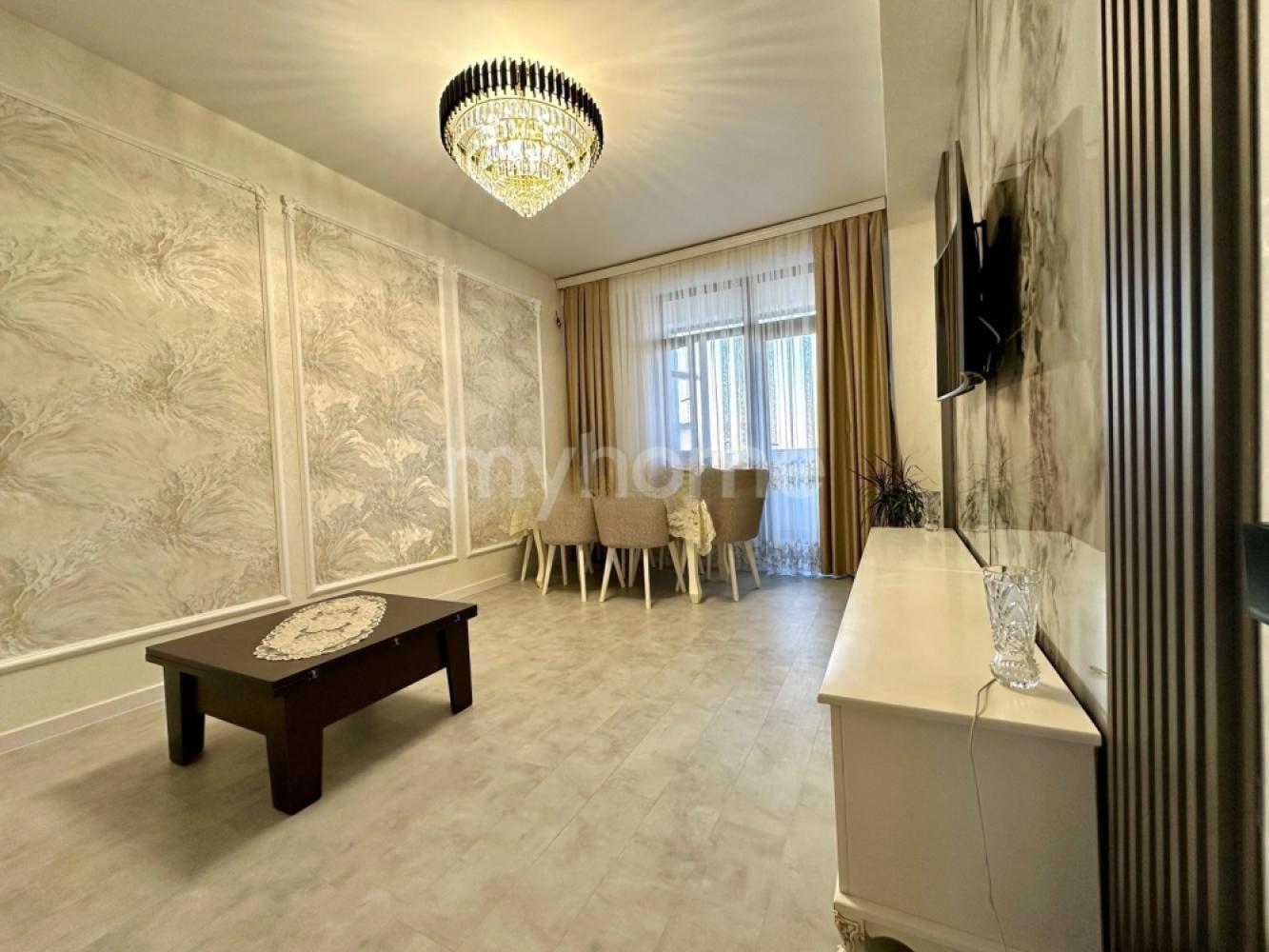  Bakı şəhərində 63m² mənzil satılır