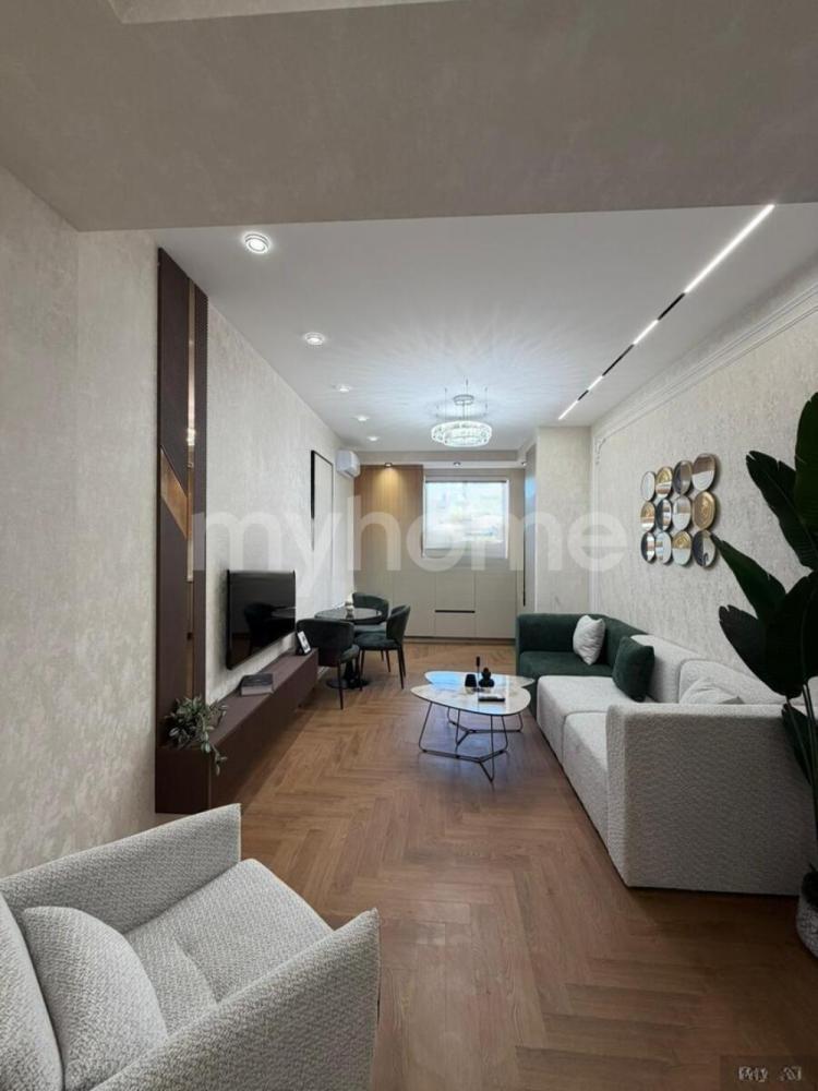  Bakı şəhərində 58m² mənzil satılır