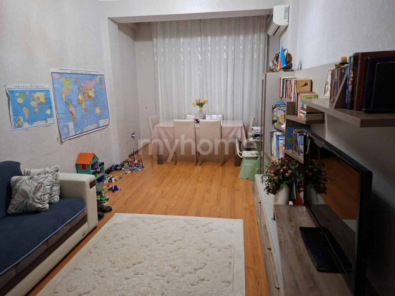  Bakı şəhərində 65m² mənzil satılır