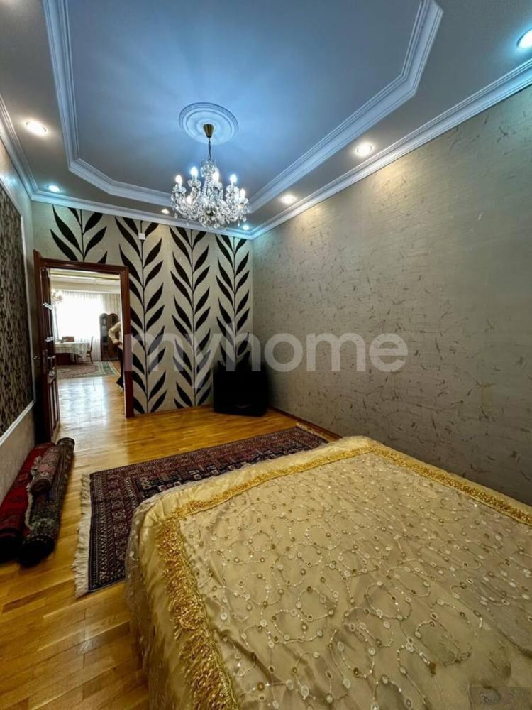  Bakı şəhərində 100m² mənzil kirayə verilir