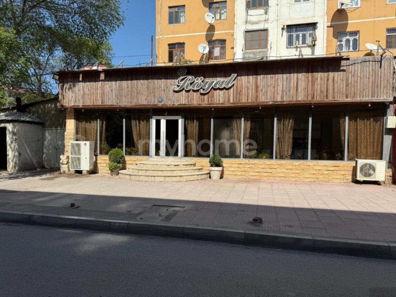  9-cu mikrorayon qəsəbəsində obyekt satılır