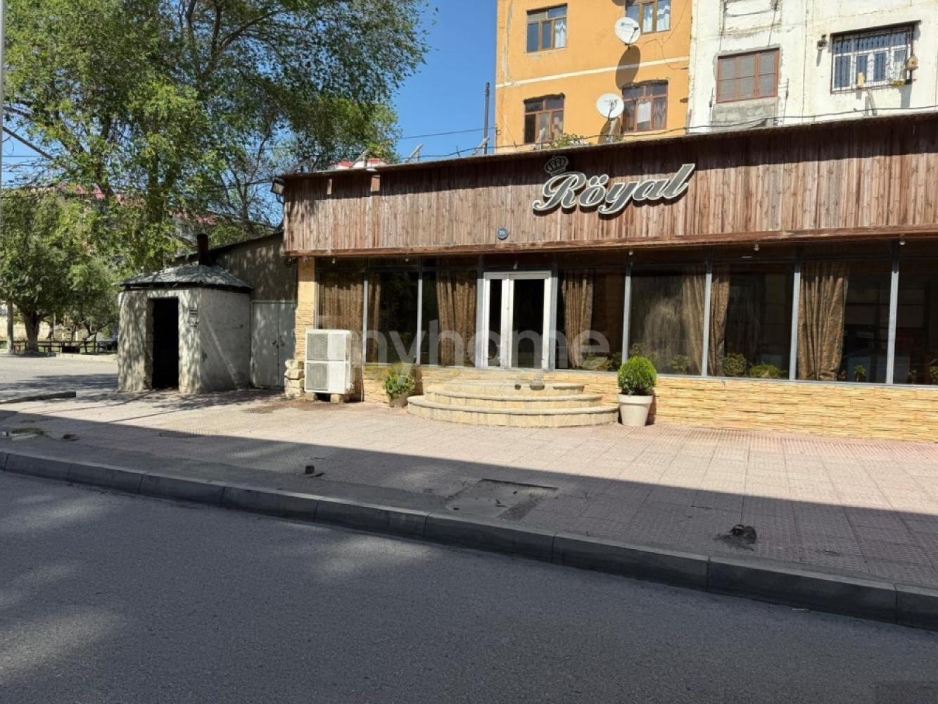  9-cu mikrorayon qəsəbəsində obyekt satılır