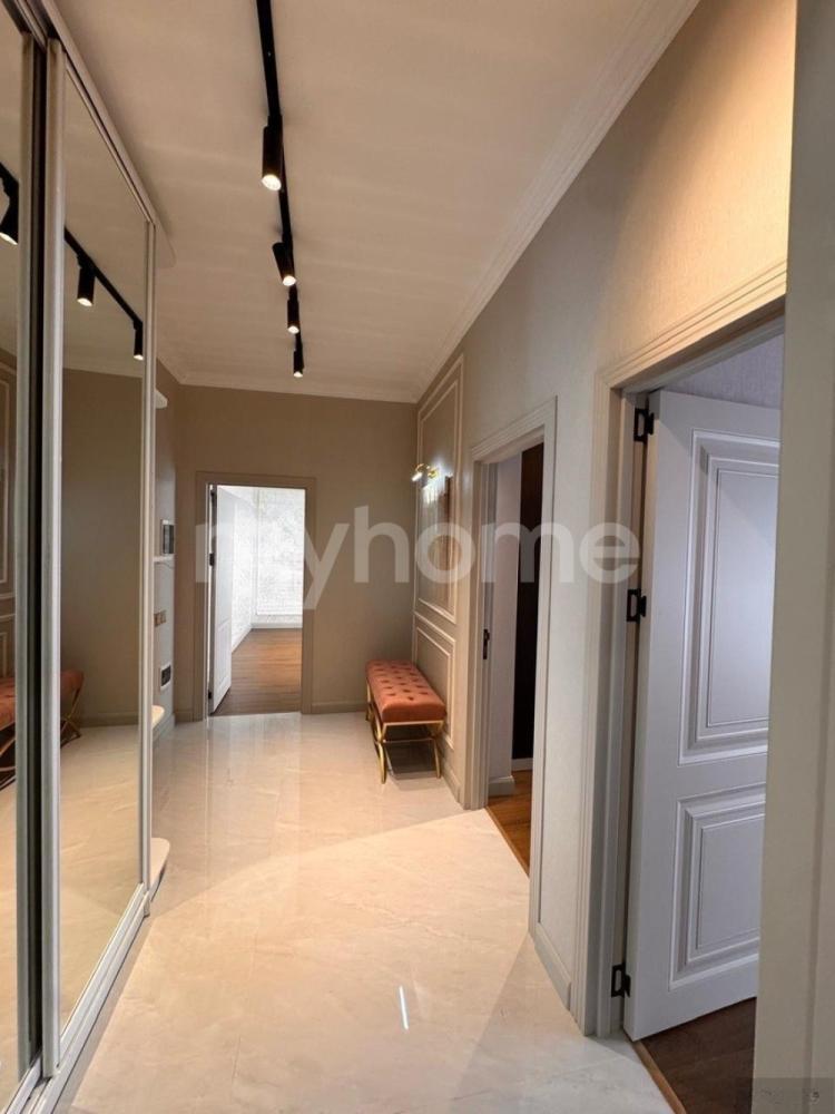  Bakı şəhərində 75m² mənzil satılır