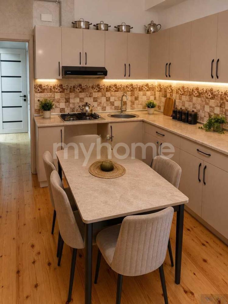 Sumqayıt şəhərində 75m² mənzil satılır