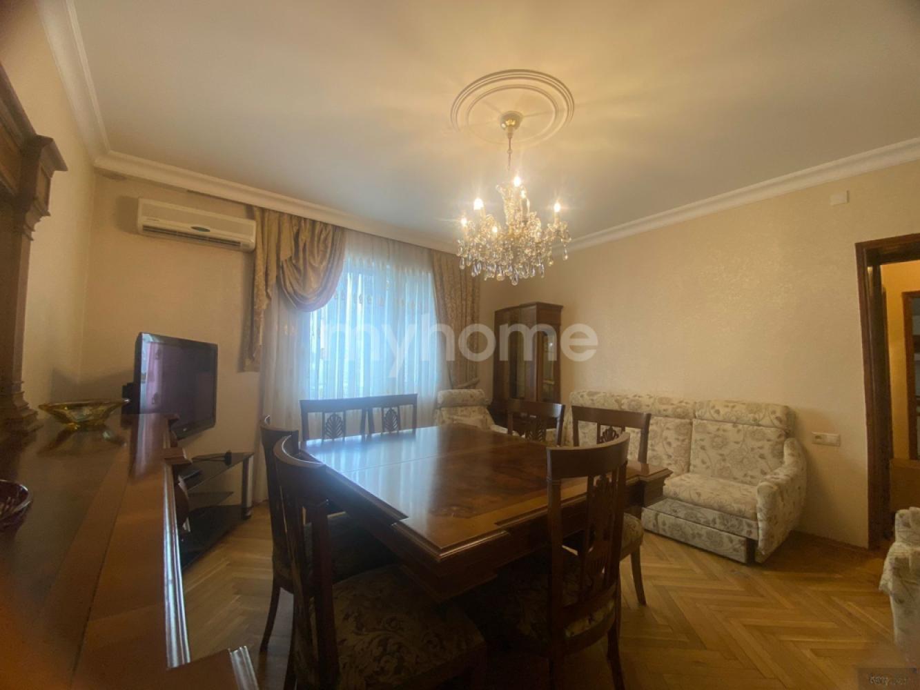  Bakı şəhərində 85m² mənzil satılır