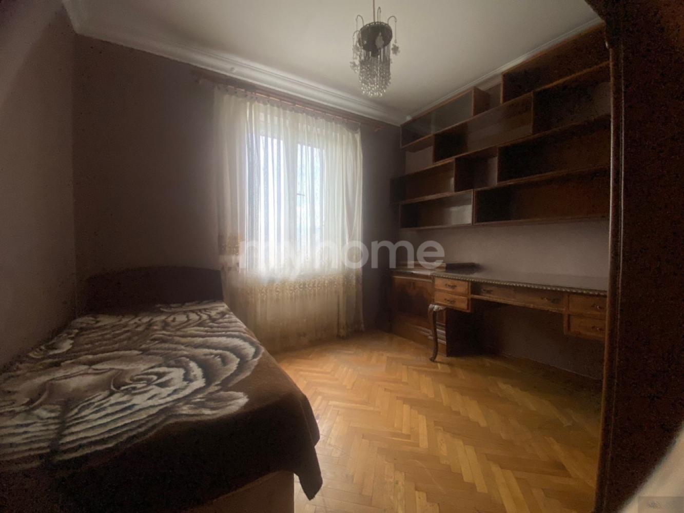  Bakı şəhərində 85m² mənzil satılır