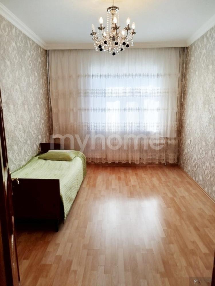  Bakı şəhərində 105m² mənzil satılır