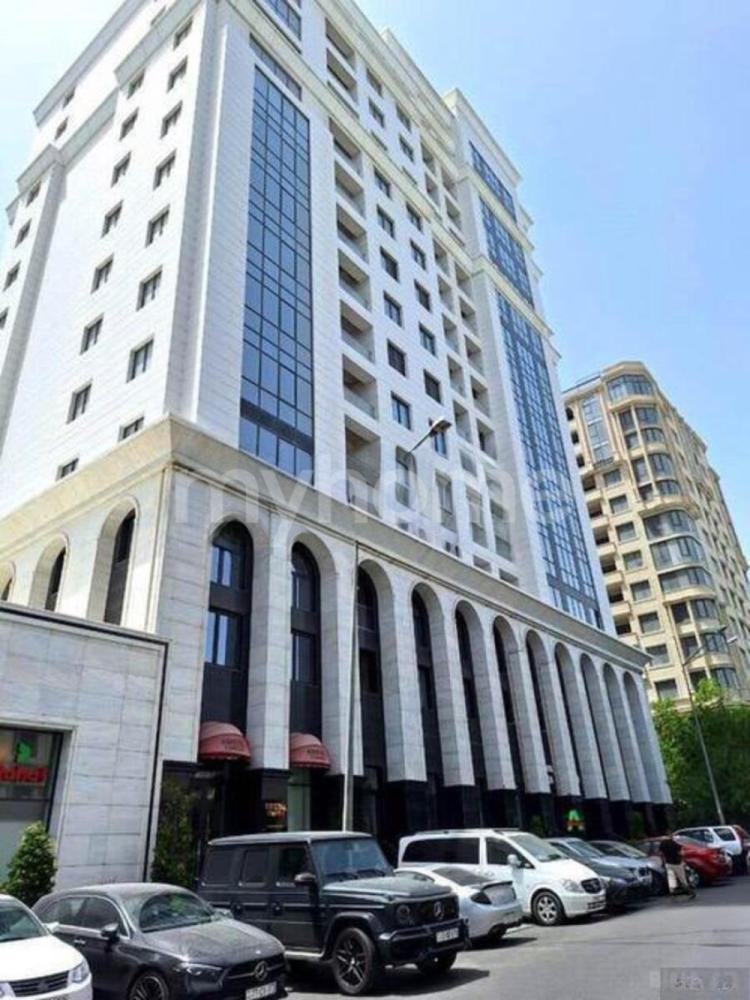 Bakı şəhərində 70m² mənzil kirayə verilir