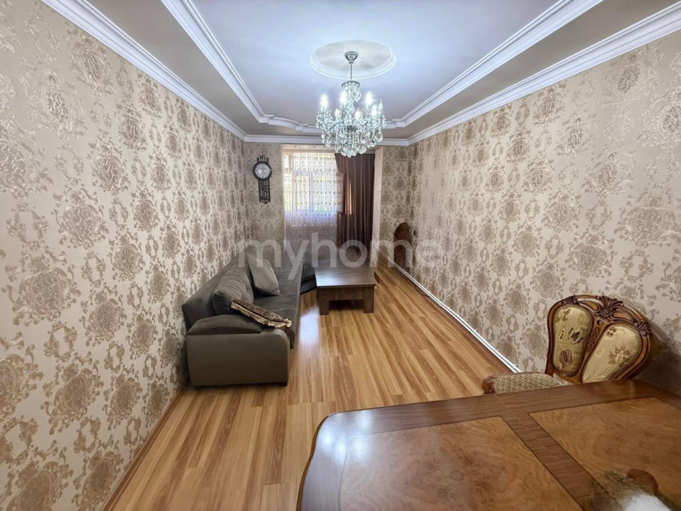  Sumqayıt şəhərində 88m² mənzil satılır