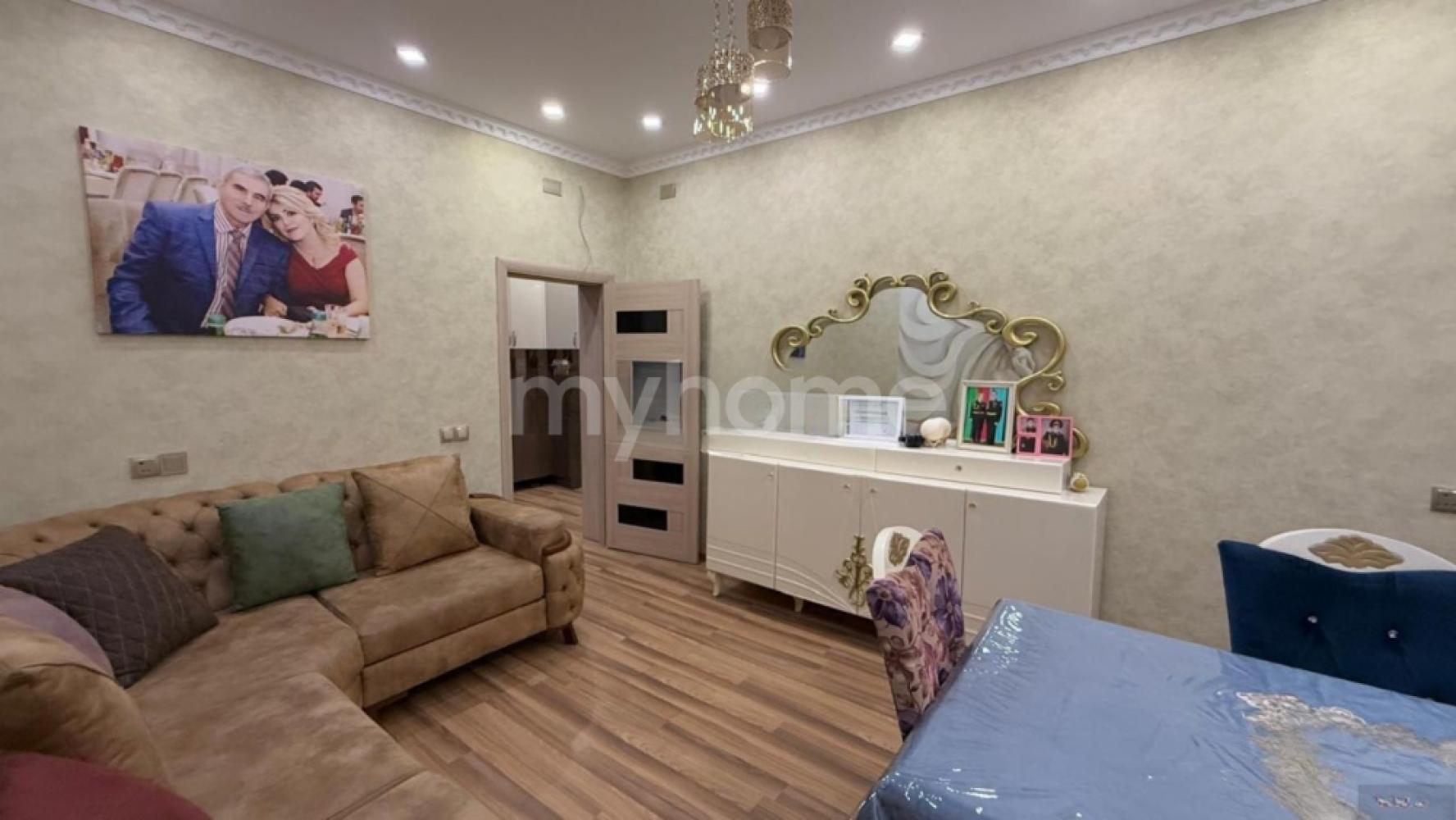  Bakı şəhərində 78m² mənzil kirayə verilir
