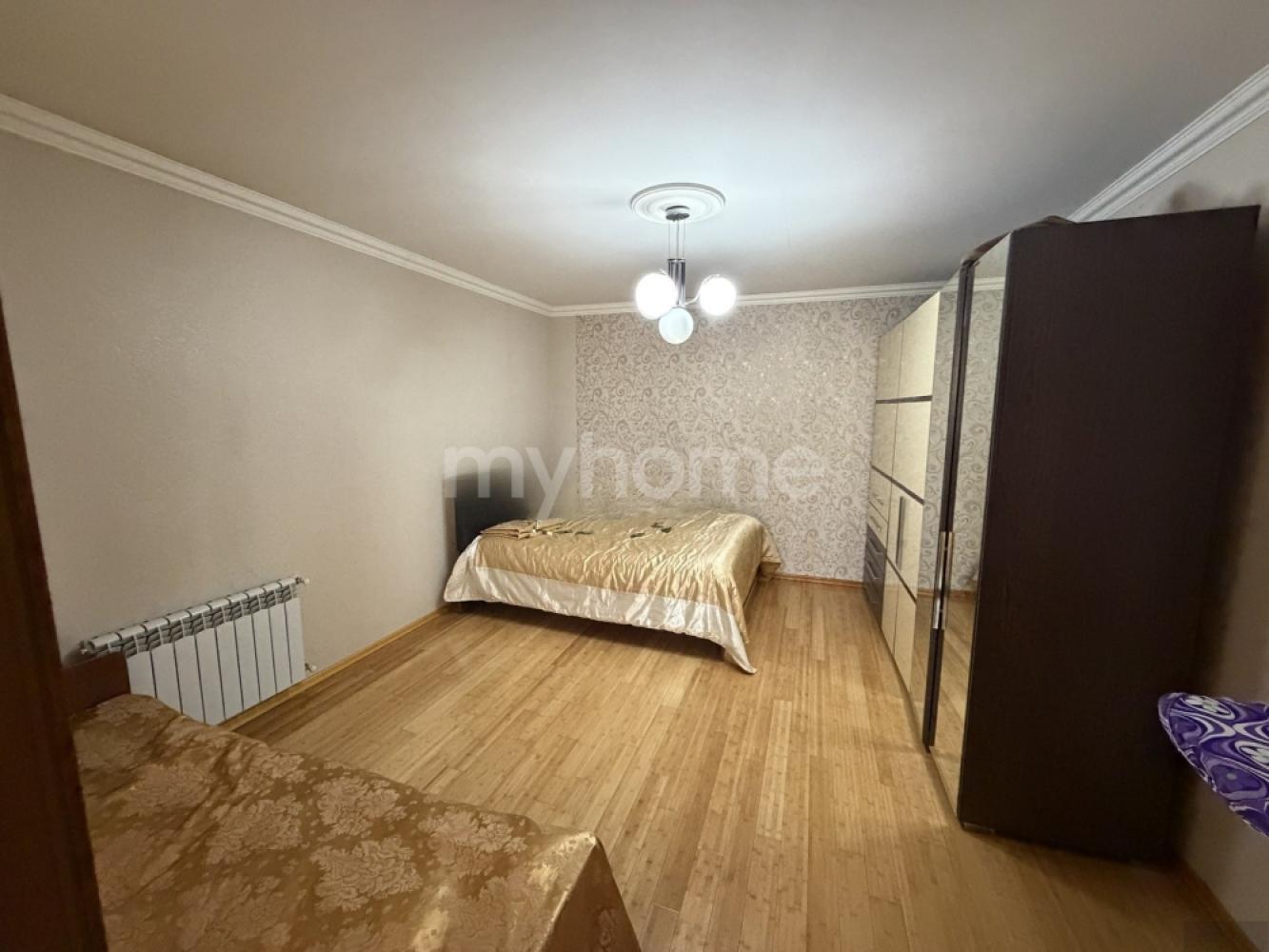  Qaraçuxur qəsəbəsində 50m² mənzil kirayə verilir