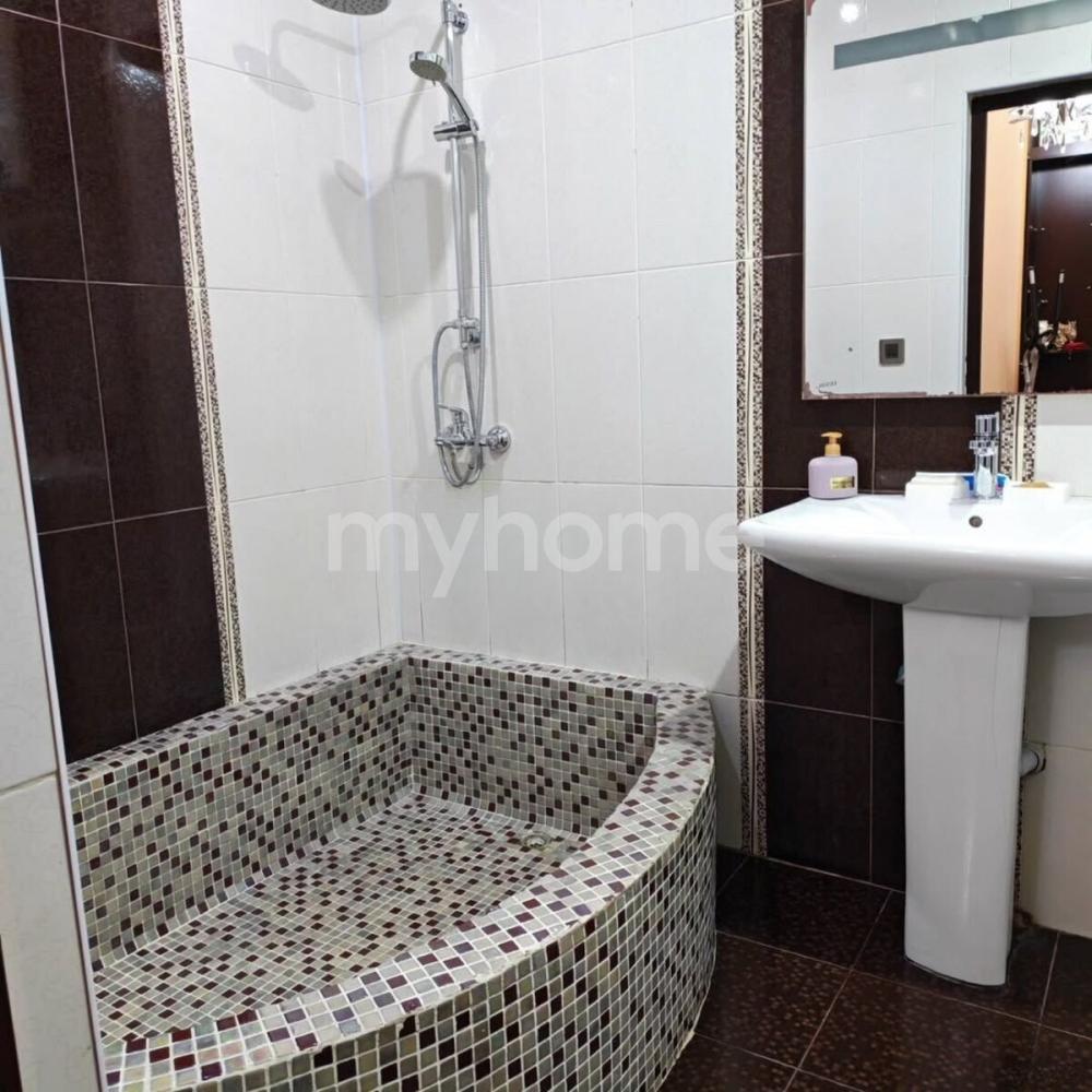  Sumqayıt şəhərində 142m² mənzil satılır