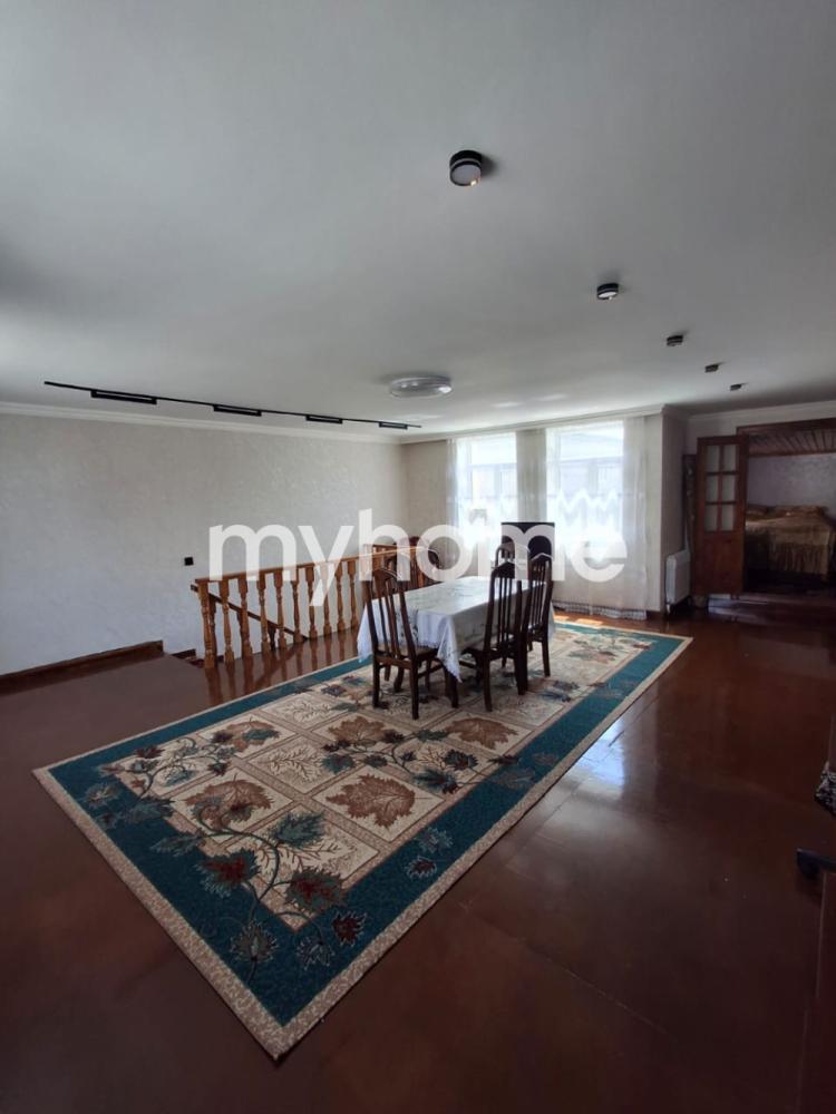 Yeni Suraxanı qəsəbəsində 98m² həyət evi satılır Yeni Suraxanı qəsəbəsində 98m² həyət evi satılır