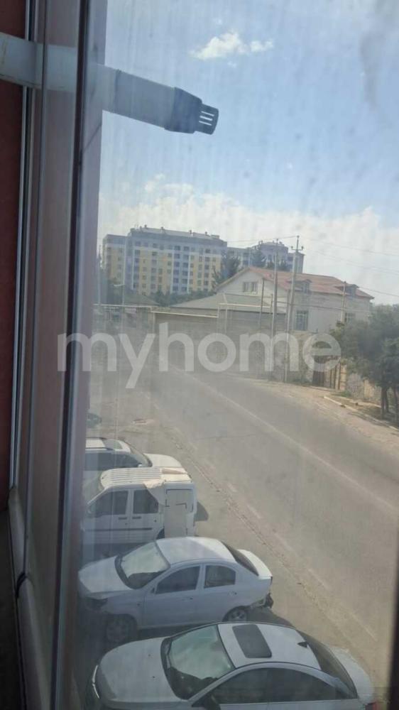  Bakı şəhərində 72m² mənzil kirayə verilir