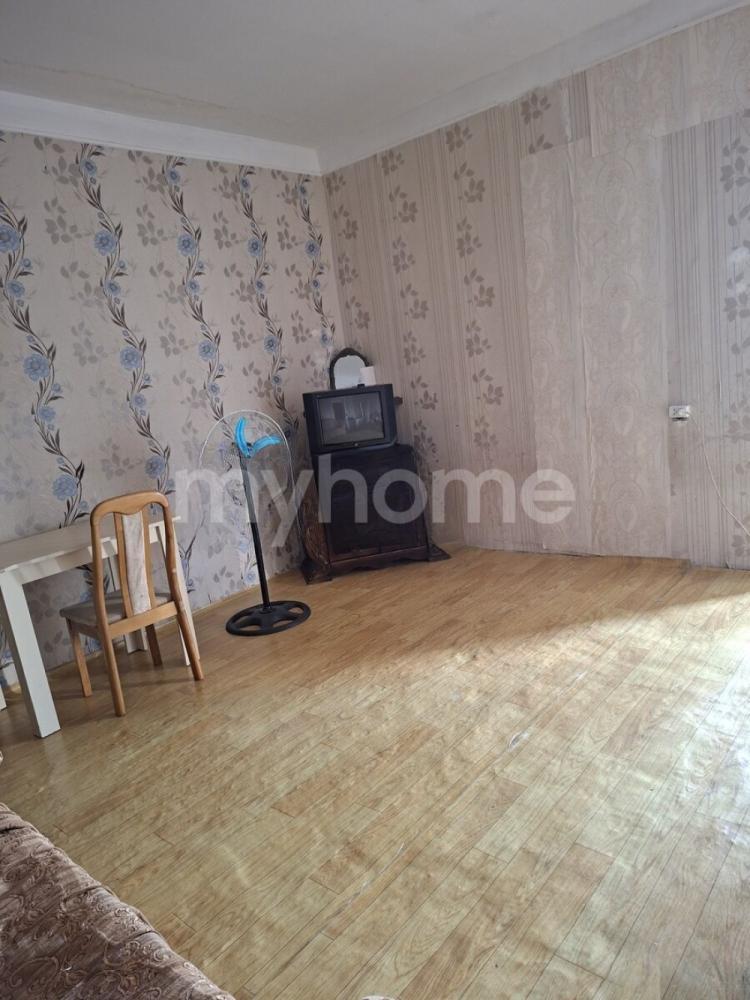  Sumqayıt şəhərində 50m² mənzil kirayə verilir