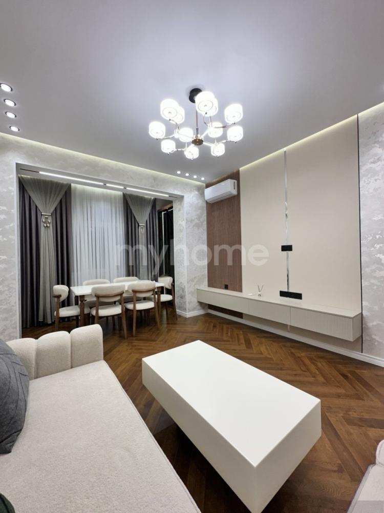  Bakı şəhərində 61m² mənzil satılır