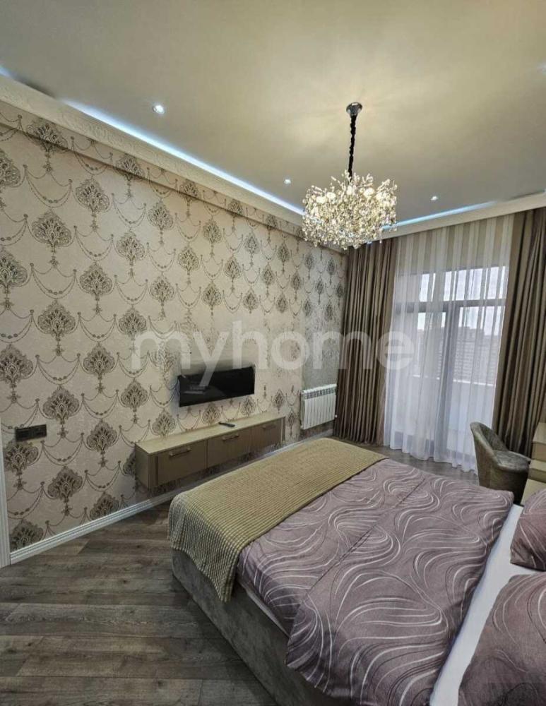  Bakı şəhərində 95m² mənzil satılır