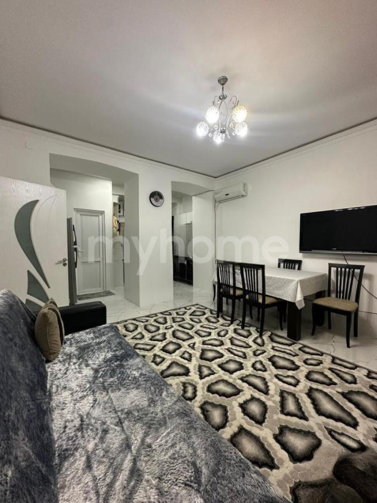  Sahil qəsəbəsində 40m² mənzil kirayə verilir