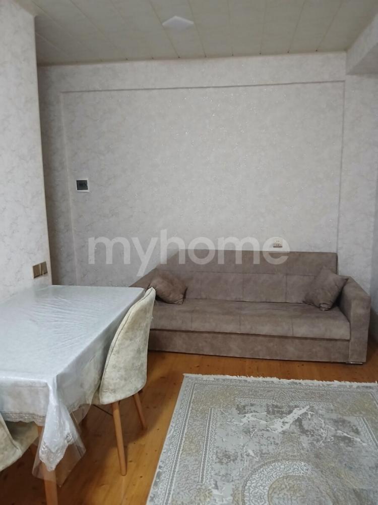  Məmmədli qəsəbəsində 42m² mənzil satılır