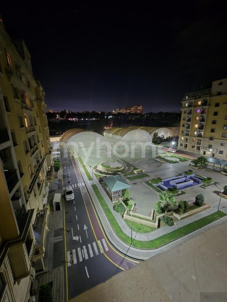  Saray qəsəbəsində 63m² mənzil satılır