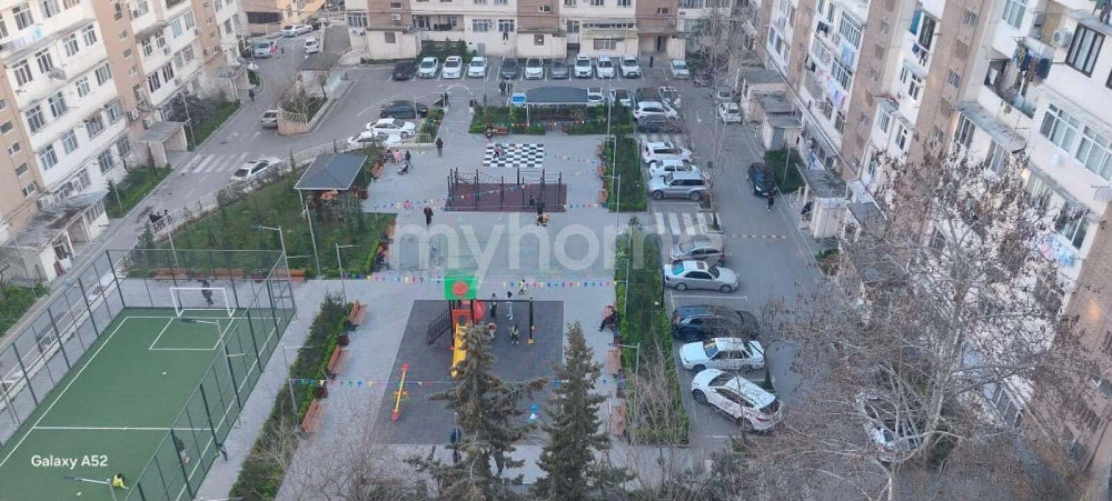  Yeni Yasamal qəsəbəsində 120m² mənzil satılır