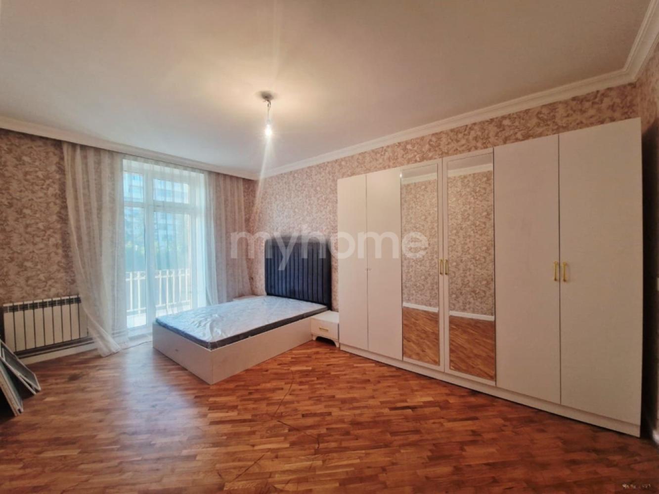  Bakı şəhərində 70m² mənzil kirayə verilir