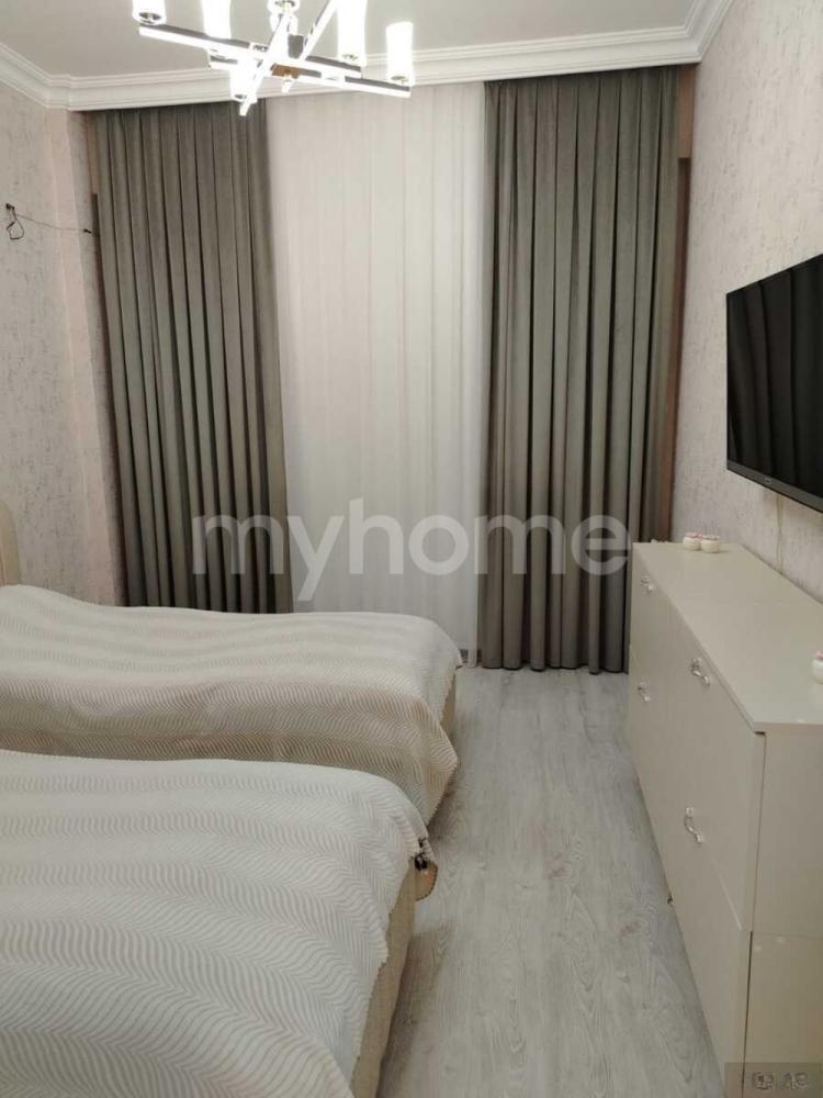  Sumqayıt şəhərində 101m² mənzil satılır