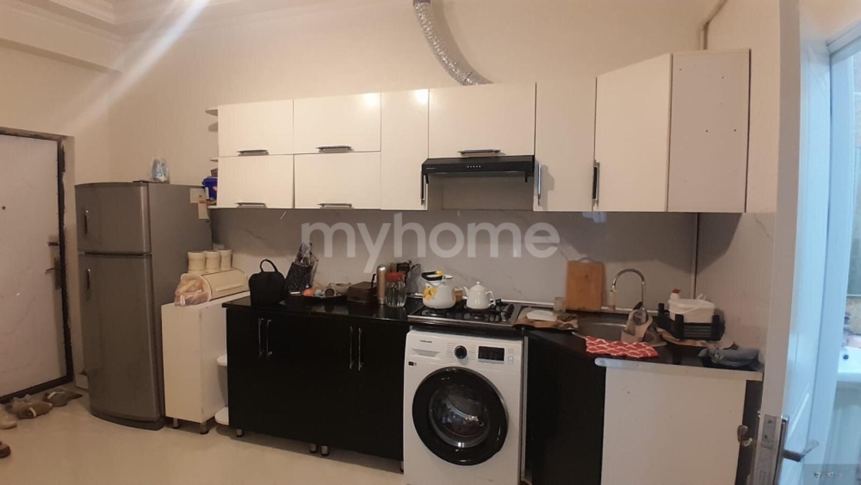  Sumqayıt şəhərində 67m² mənzil kirayə verilir