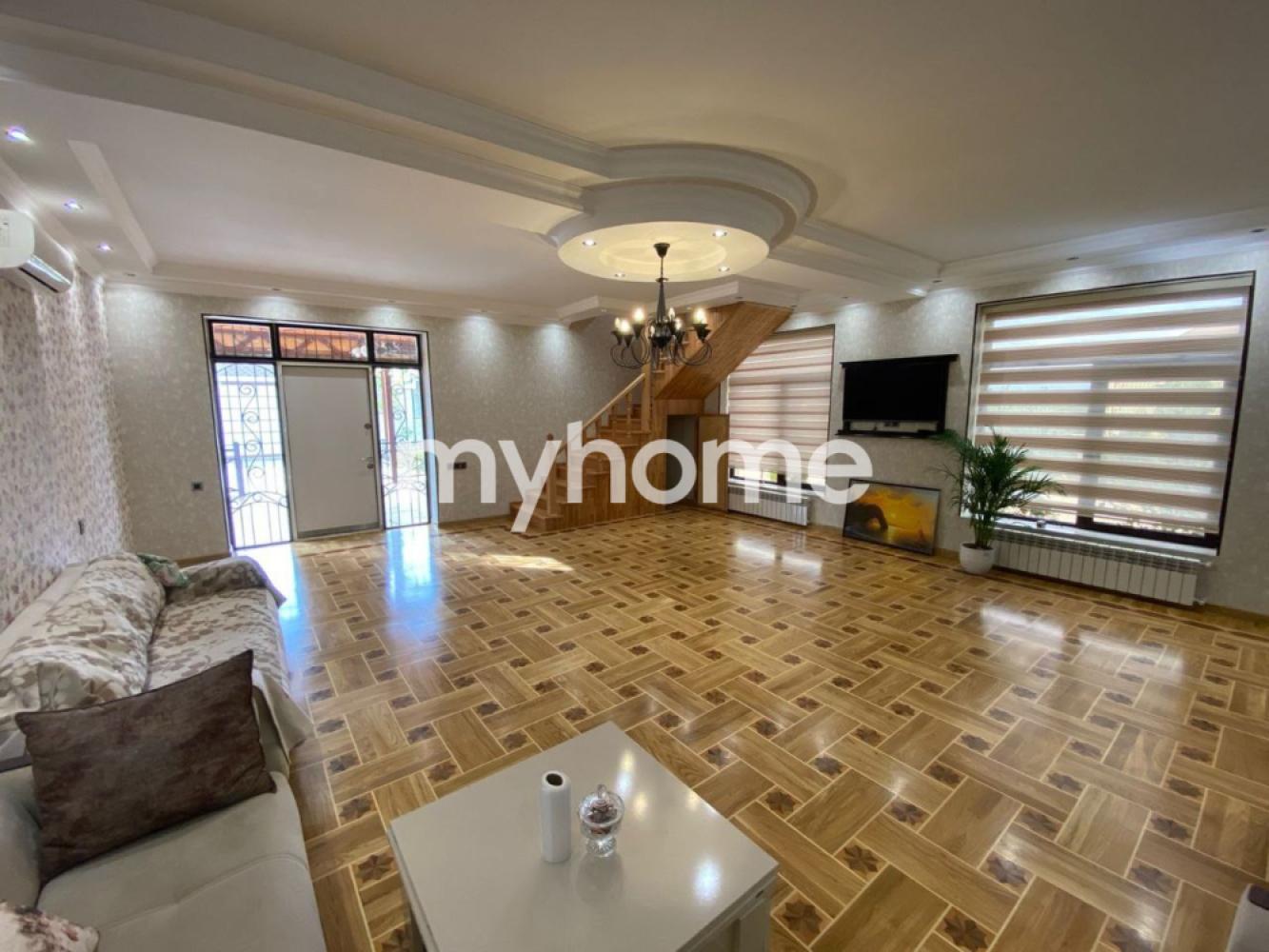  Fatmayı qəsəbəsində 250m² həyət evi satılır