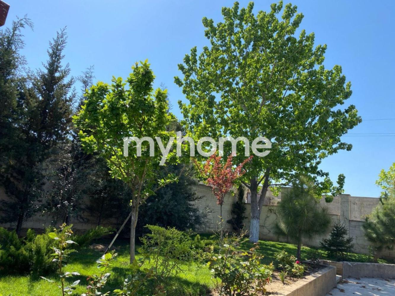  Fatmayı qəsəbəsində 250m² həyət evi satılır