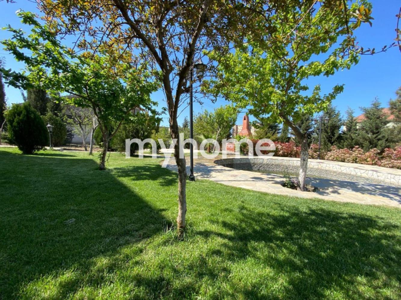  Fatmayı qəsəbəsində 250m² həyət evi satılır