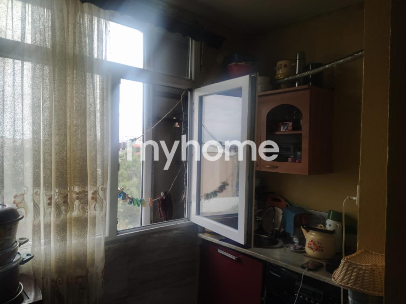  Bakıxanov qəsəbəsində 25m² mənzil satılır