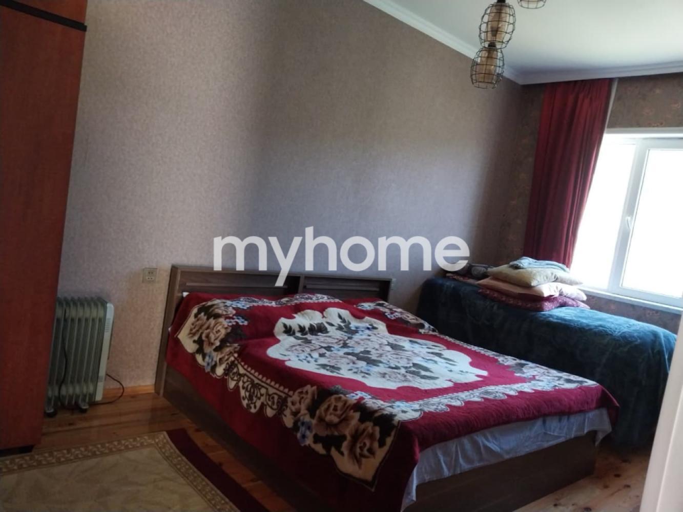  İsmayıllı şəhərində 200m² həyət evi satılır