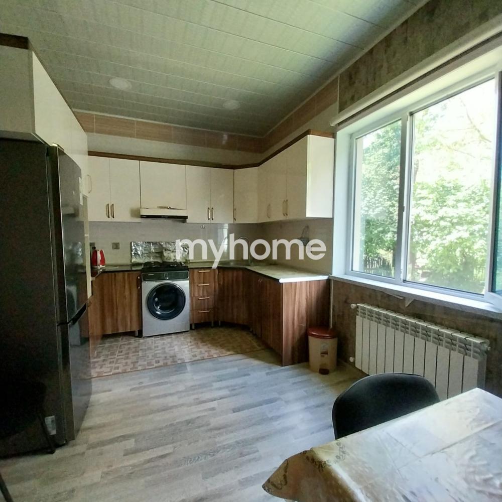  İsmayıllı şəhərində 200m² həyət evi satılır