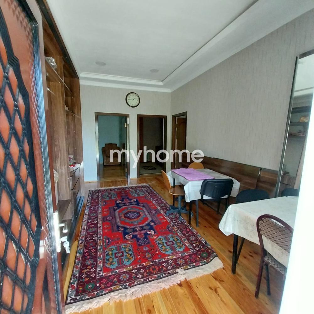  İsmayıllı şəhərində 200m² həyət evi satılır