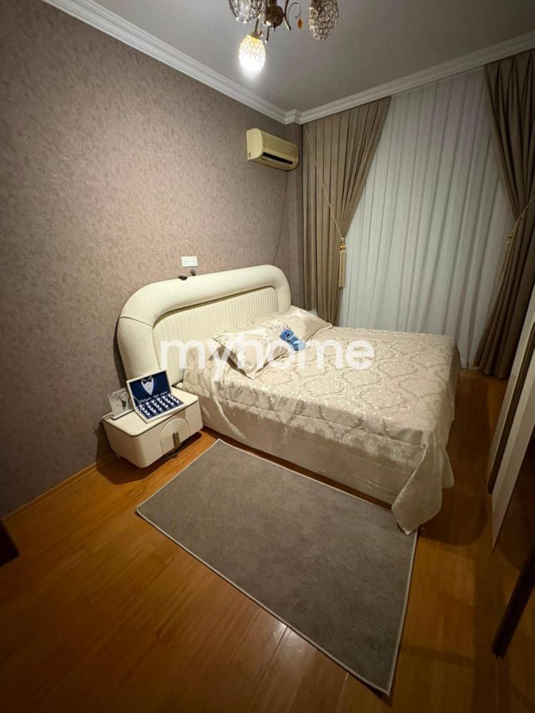  Sumqayıt şəhərində 63m² mənzil satılır