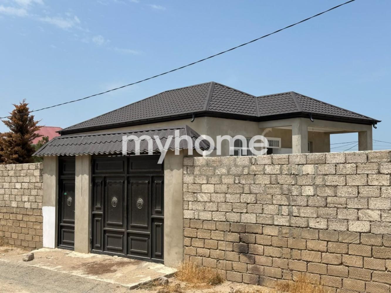  Albalılıq qəsəbəsində 95m² həyət evi satılır
