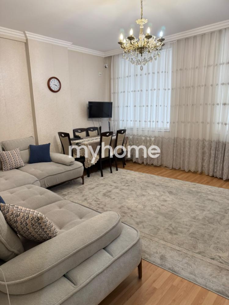  Kubinka qəsəbəsində 63m² mənzil satılır