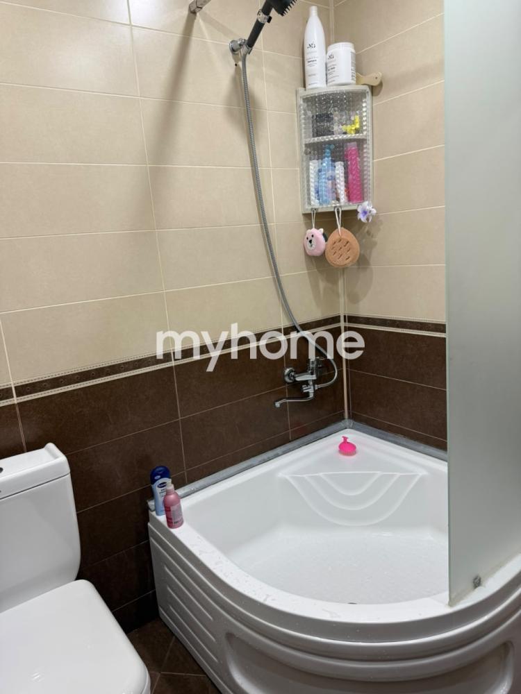  Kubinka qəsəbəsində 63m² mənzil satılır
