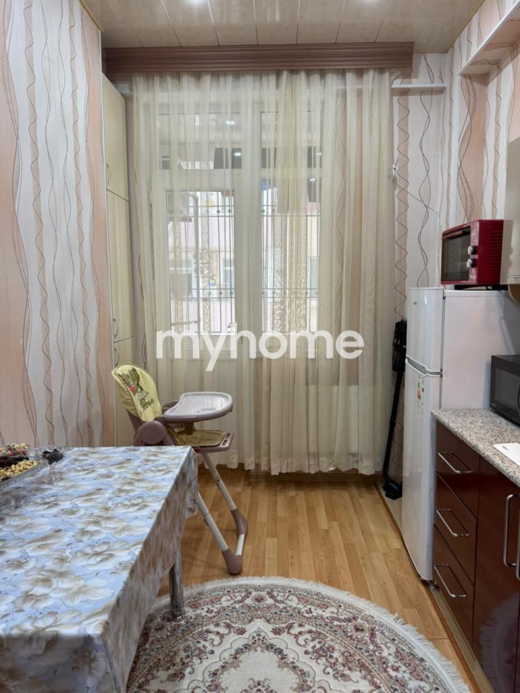 Kubinka qəsəbəsində 63m² mənzil satılır