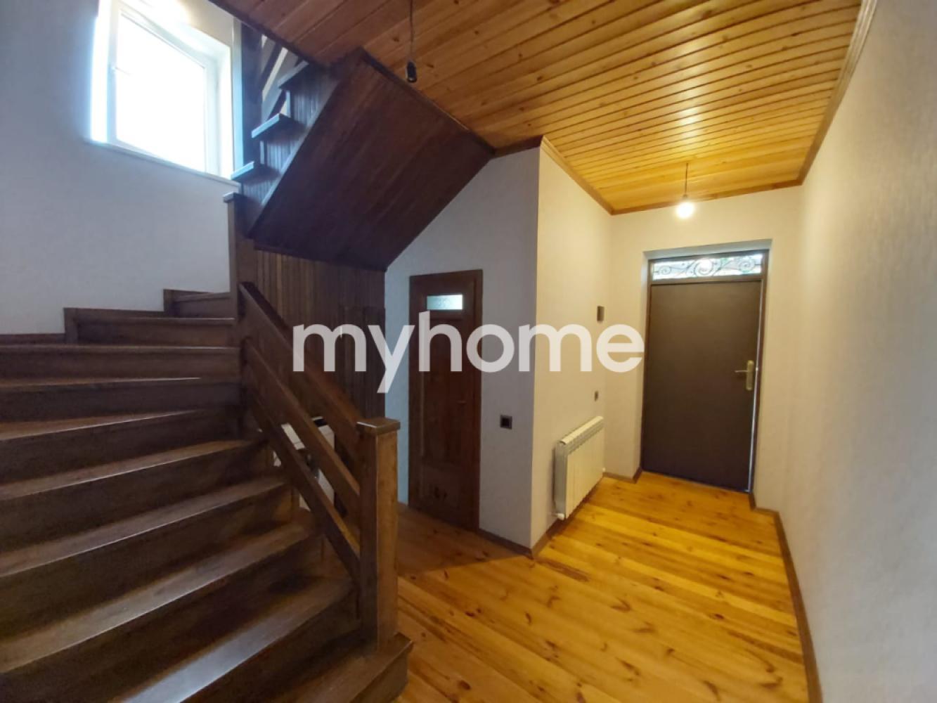  Vəndam qəsəbəsində 135m² həyət evi satılır