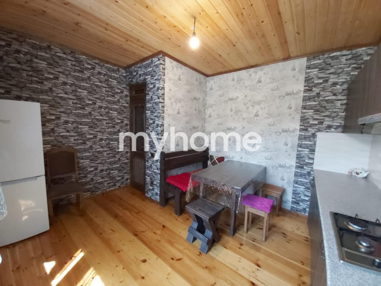  Vəndam qəsəbəsində 135m² həyət evi satılır