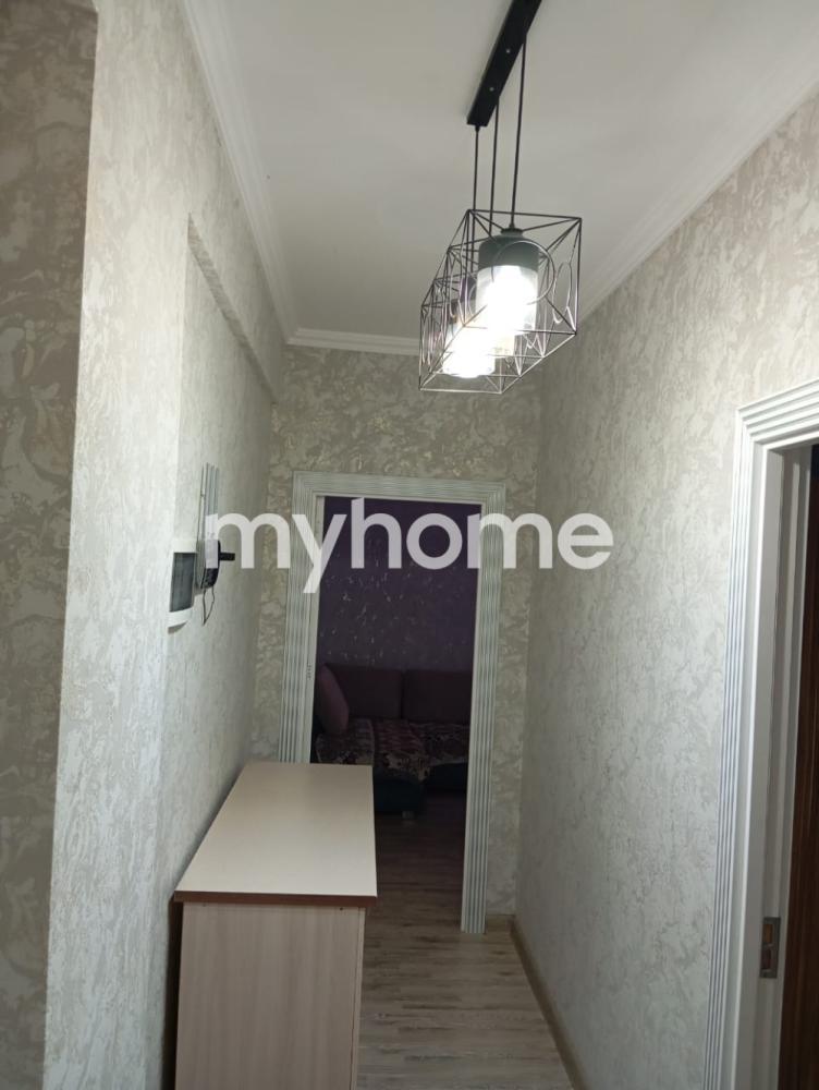 Xırdalan şəhəri 70m² mənzil satılır