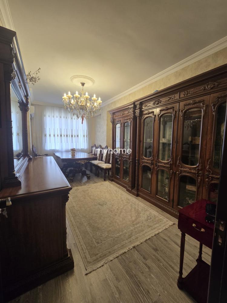 Xırdalan şəhəri 85m² mənzil satılır