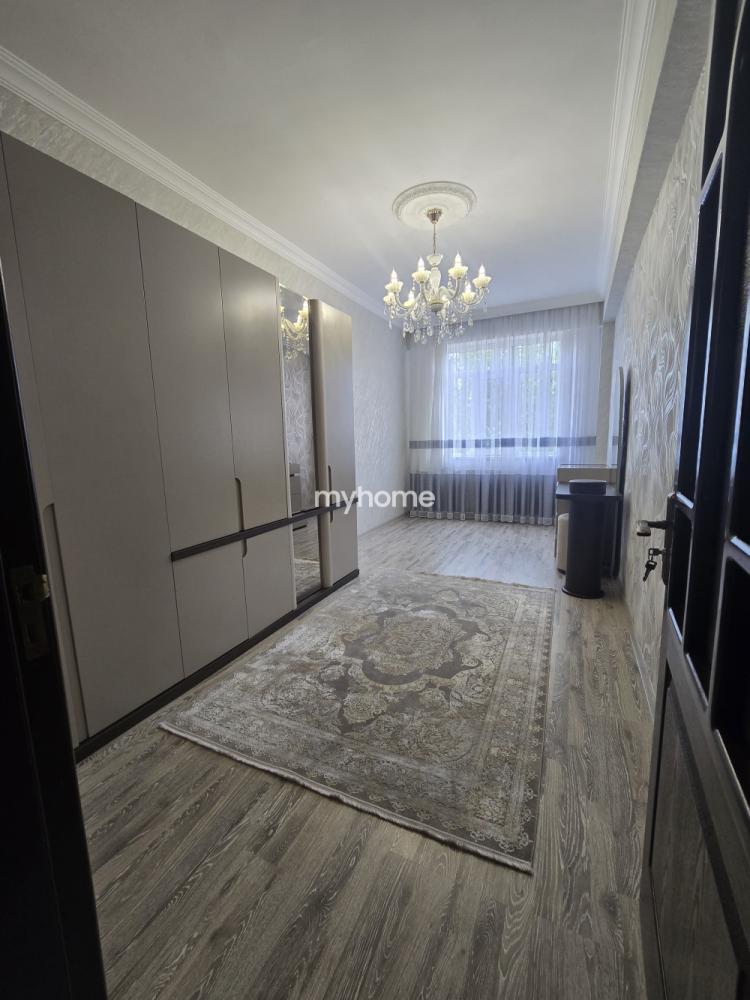 Xırdalan şəhəri 85m² mənzil satılır